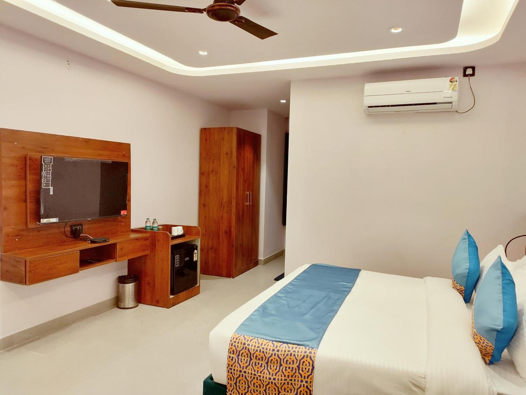 Emerald Suites Greater Noida Dış mekan fotoğraf